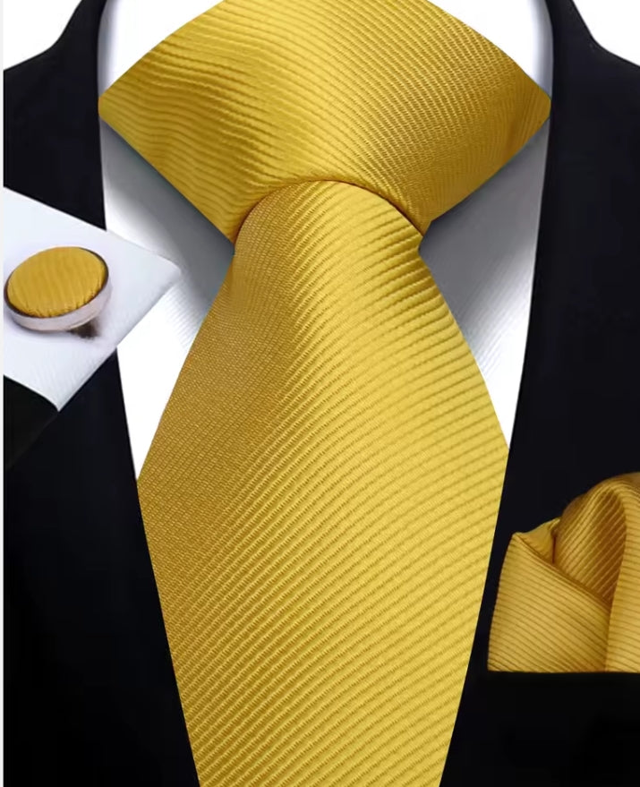 3 Piece Set | Tie + Cufflink + Handkerchief
